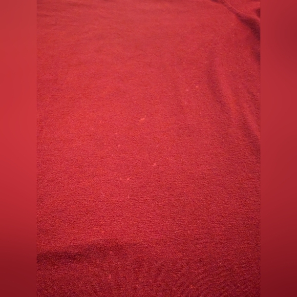 🛍️4 For $15🛍️Reebok Kids Burgundy Tee with Orange Accents - Picture 6 of 8